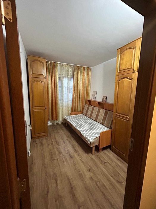 Apartament 3 camere de închiriat, zona Dacia-Lidl, mobilat și utilat