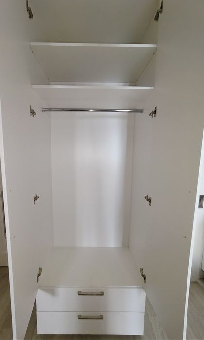 Шкаф    шифоньер