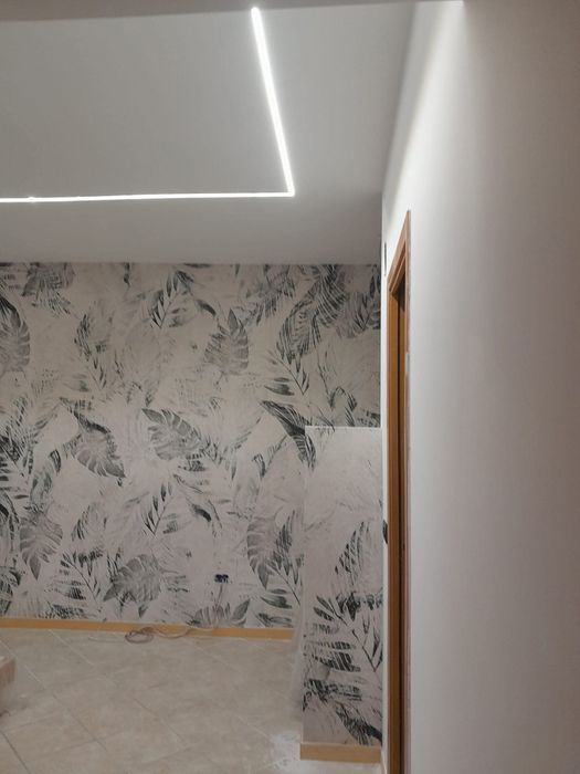 Renovări interioare și exterioare