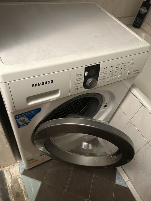 Стиральная машина Samsung EcoBubble 6 кг БУ
