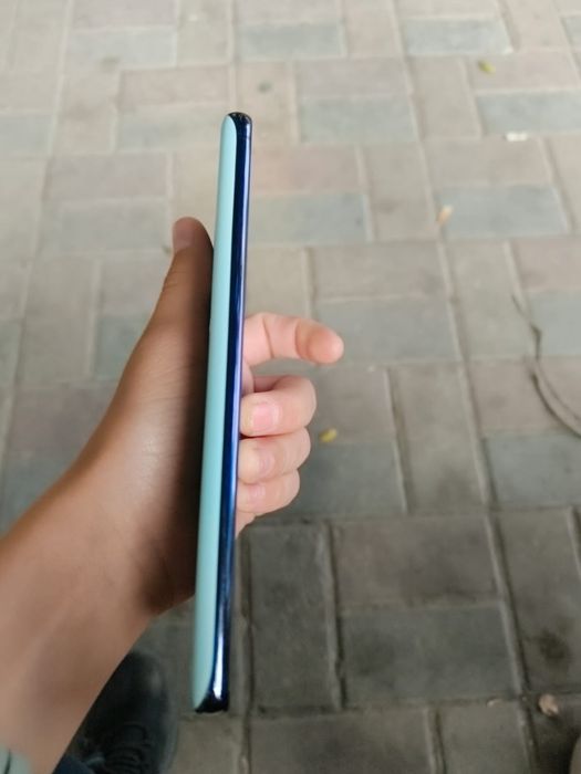 Обменяю Samsung s20 fe (128 Гб)