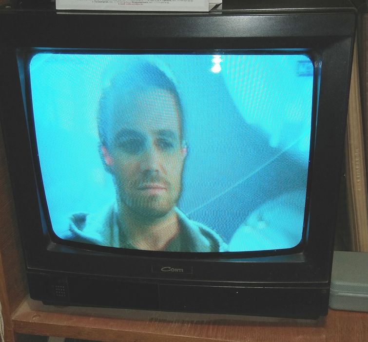 Телевизор Conti, 14 дюймов (40 см), маленький