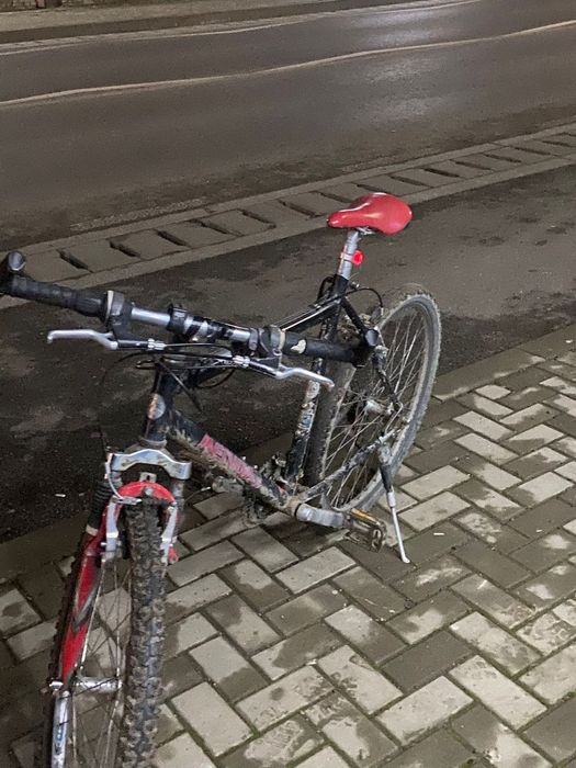 Vând bicicletă în stare bună perfect funcțională