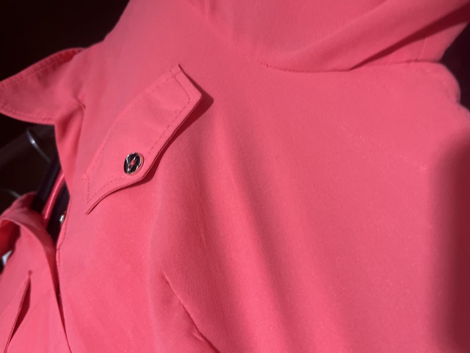 Платье розового цвета