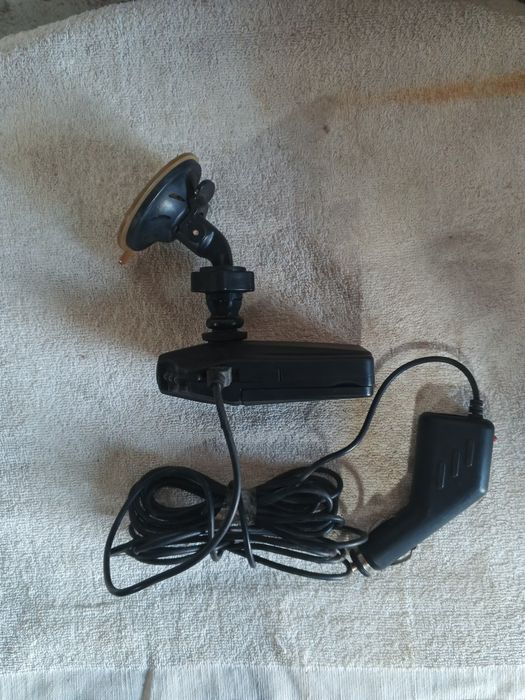 Продаю видеорегистратор.