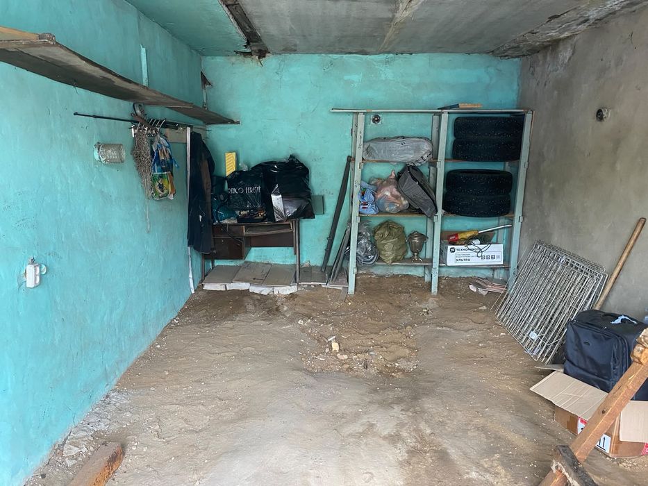 Продам гараж,, Мусрепова - Жабаева ",кирпич.