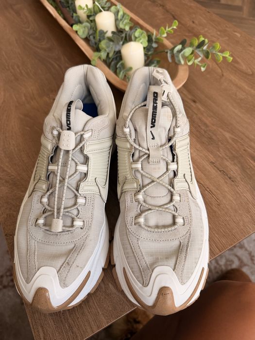 Маратонки Nike Zoom Vomero Roam
