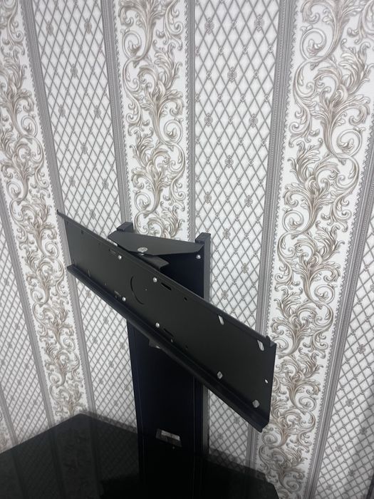 Подставка под телевизор