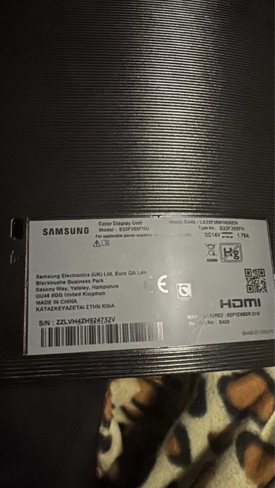 Монитор Самсунг с подарък тонколонки scorpion