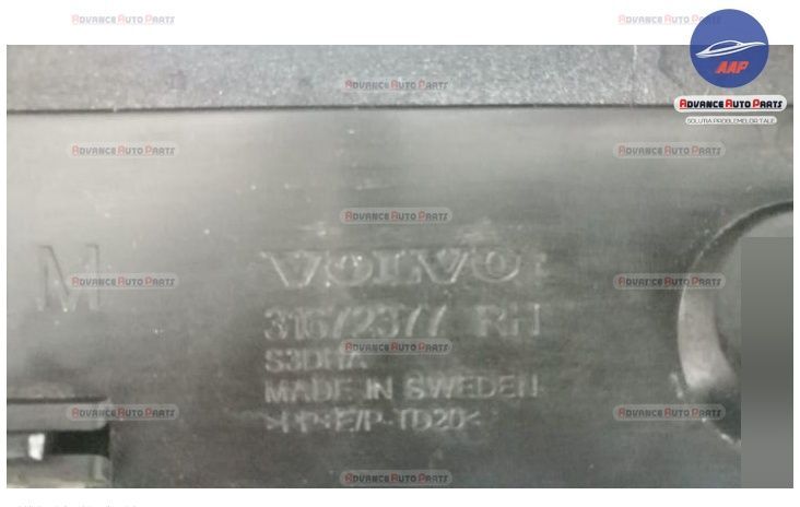 Волво XC90 / Volvo XC90 Оригинален десен праг в добро състояние