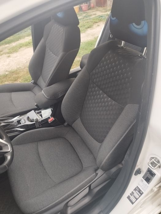 Toyota Corola hybrid 2024 unic proprietar