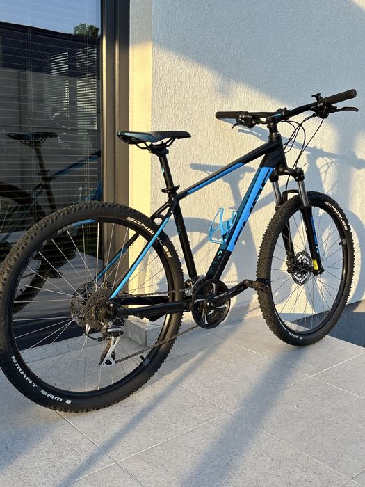 Bicicleta Cube AIM Race cadru L