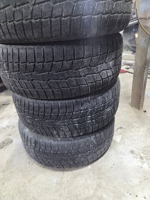 Шины зимный липучка