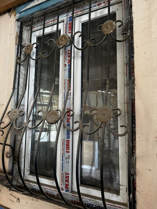 Пластиковые окна с решетками