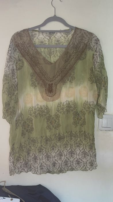 Винтидж ефирна дамска блуза с бродерия и мъниста