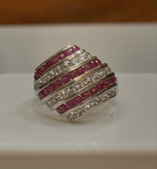 Златни и сребърни пръстени