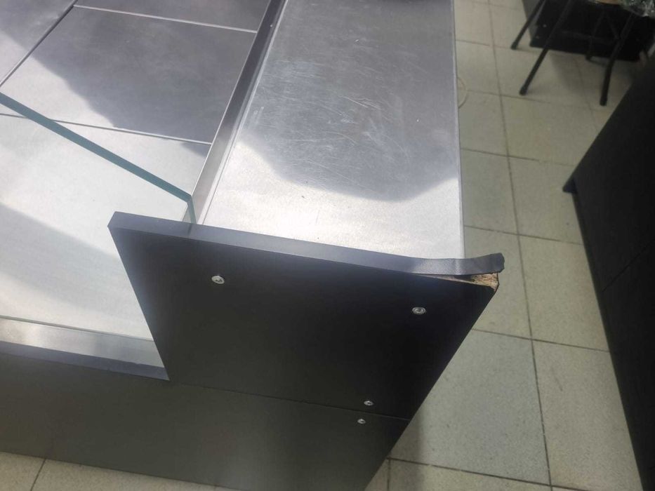 витринный холодильник