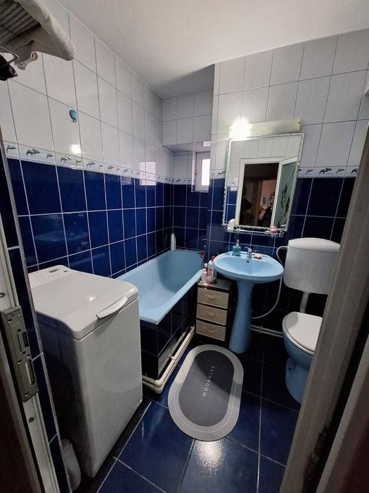 Apartament 3 camere 2 bai 82mp 1982 etaj 6 Scolilor