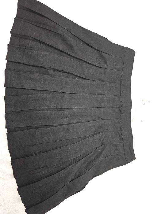 Fusta mini Cropp, cu pliuri, marimea XL, negru