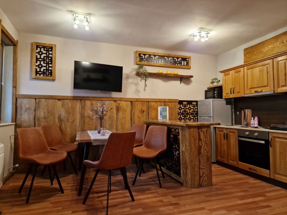 Дава се под наем Къща в Банско - 100 кв.м за 698.19 € - Снимка #3