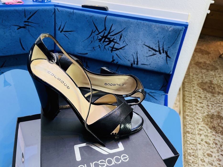 Продам босоношки новые