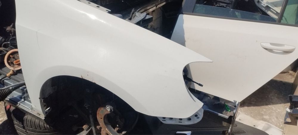 Десен калник за Vw Golf 6 с забележка намален