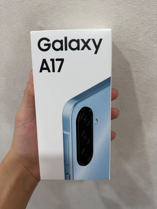 Продам абсолютно новый запечённый телефон самсунг галакси А17 6\128гб
