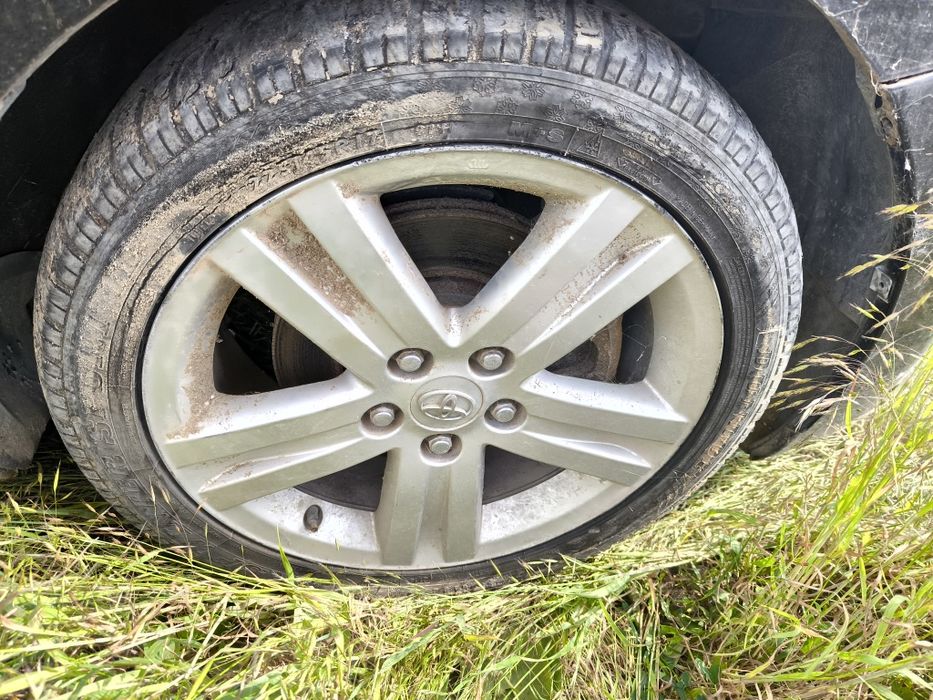 Тойота Аурис D kat На части