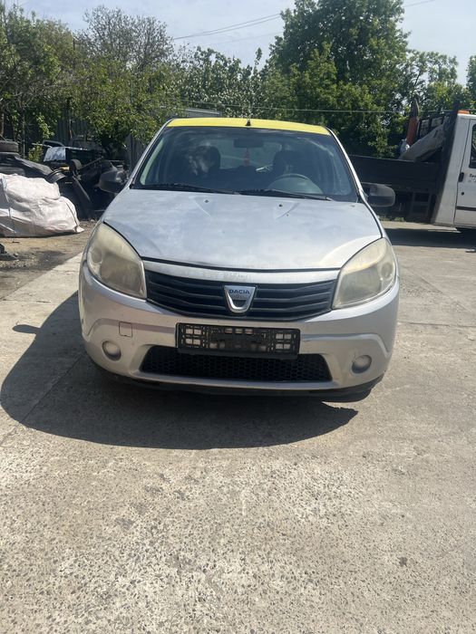 Planetara stanga dreapta dacia sandero 1,2