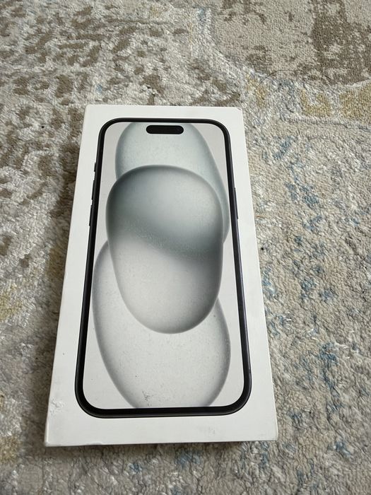 iPhone 15 128 гигабайт черный