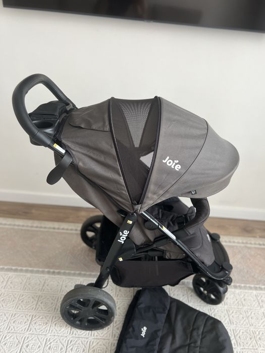 Коляска всесезонная, вездеход joie