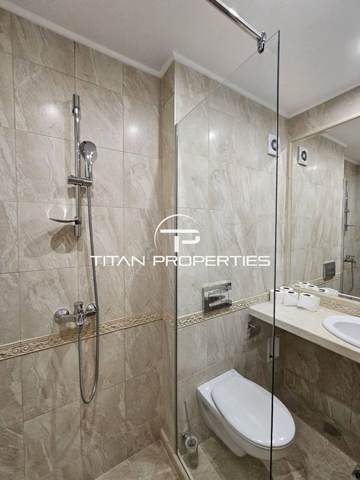 Продава се Двустаен апартамент в Варна, Аспарухово - 122 кв.м за 1353 €/кв.м - Снимка #8