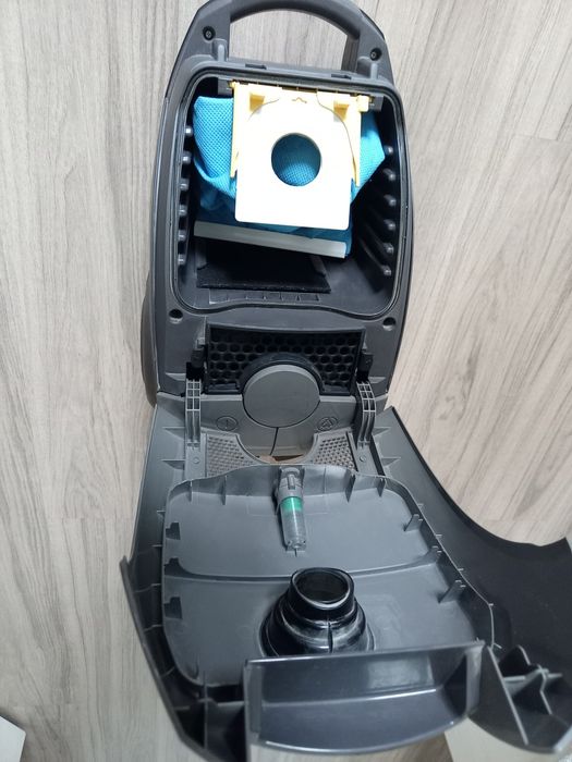 Пылесос Samsung SC 5610