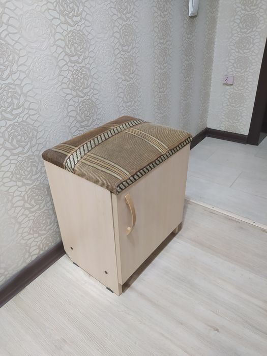 Продам тумбу под обувь