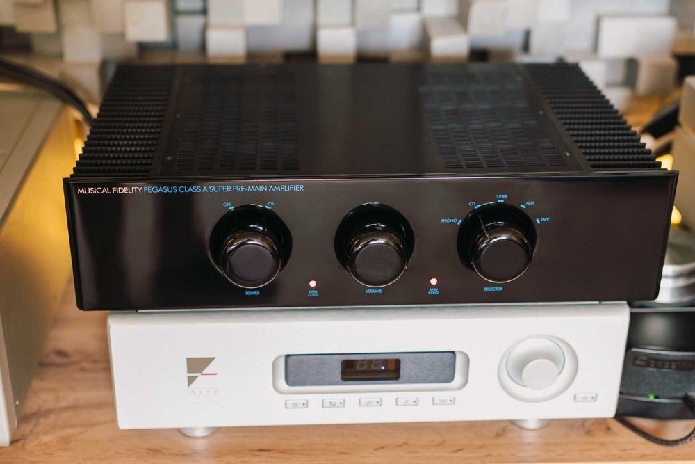 Musical Fidelity Pegasus / A1000 Pure Class A
