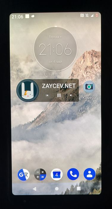 Motorola Moto Z3 Play. Б/у