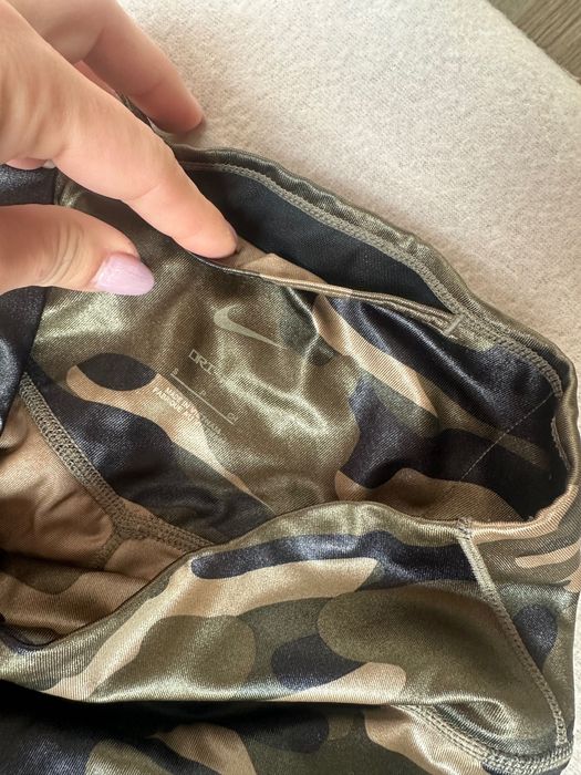 Нов дамски Клин Nike