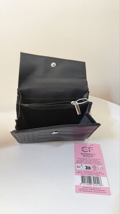 Portofel damă negru – model crocodil, nou