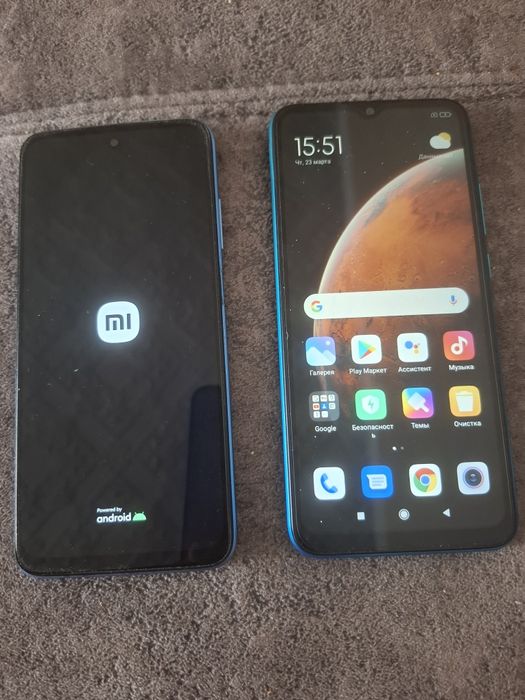 Продам два телефона