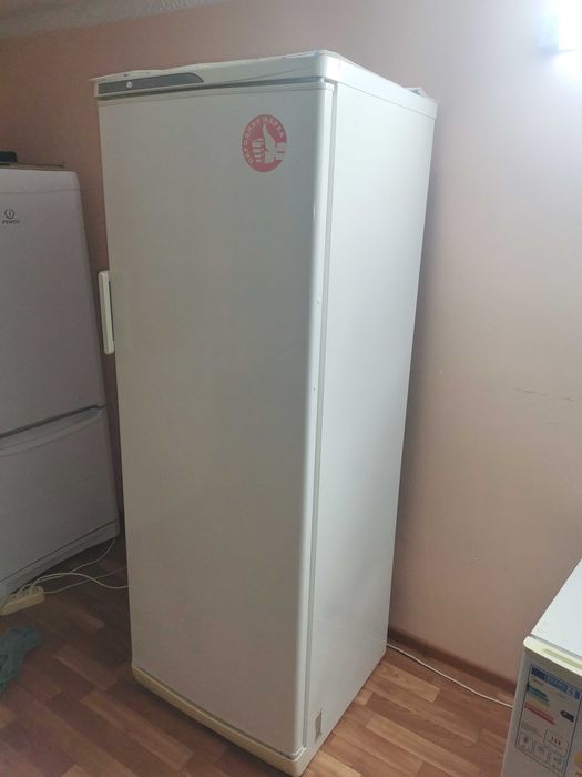 Продам Морозильную камеру