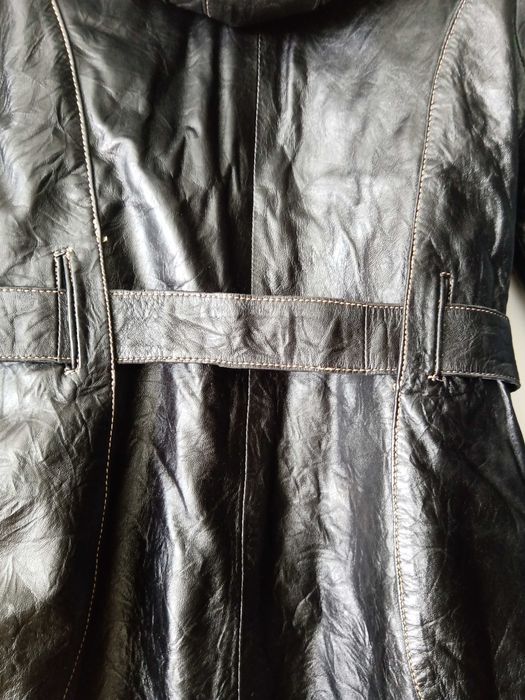 Кожаная женская куртка