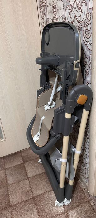 Продам стульчик трансформер