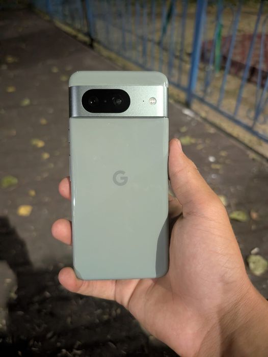 Pixel 8 торг в хорошем