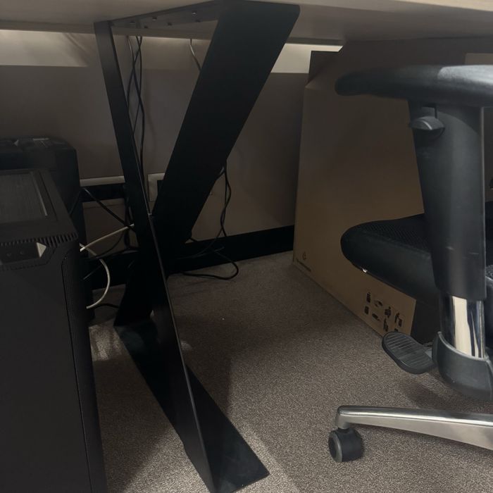 Конферентна офис маса