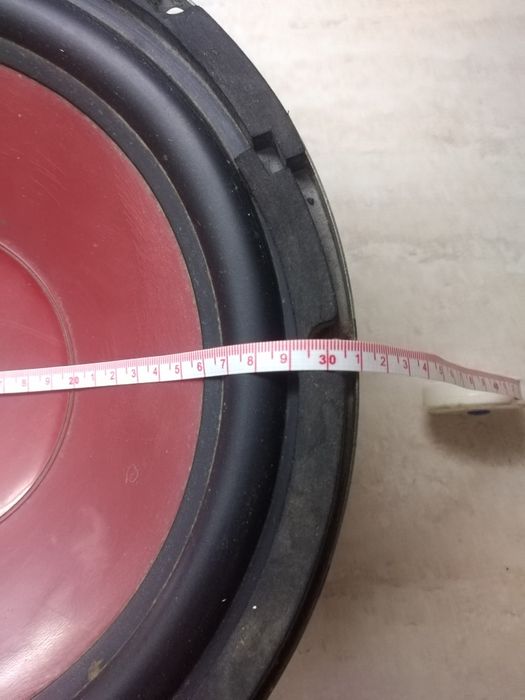 Vând difuzor de putere.