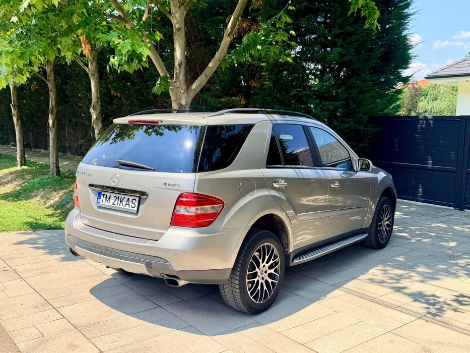 Mercedes Ml 280 CDi 4 Matic / pe arcuri