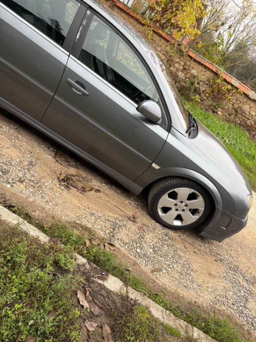 Прозавам кола Опел вектра