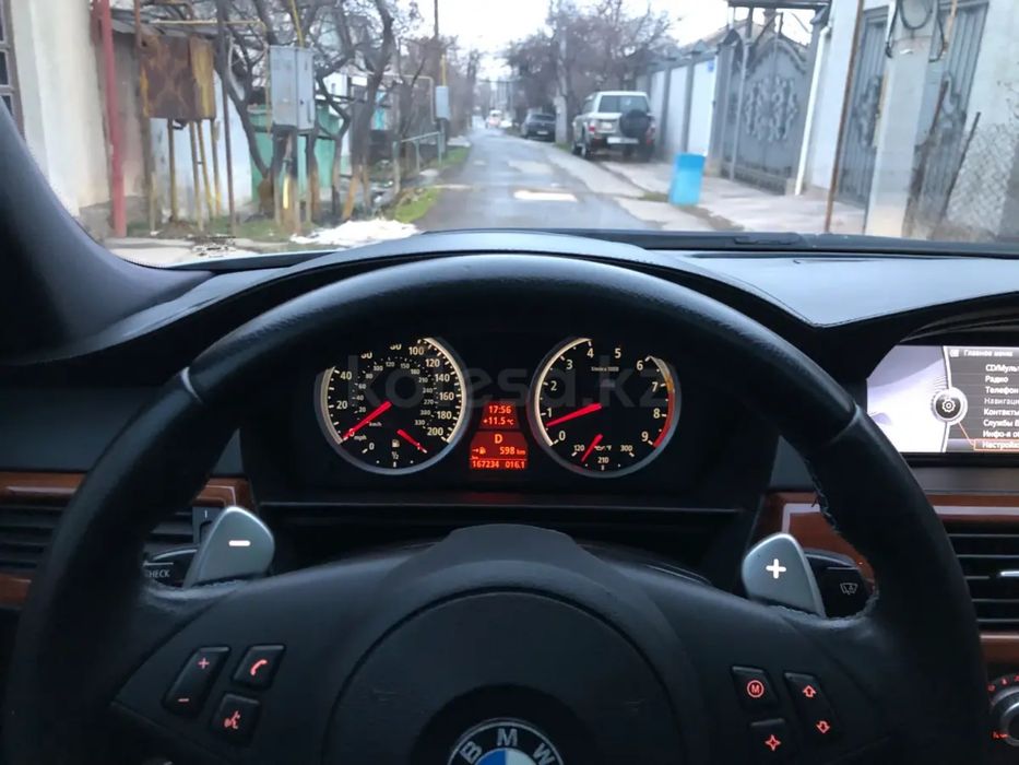 Руль bmw m5 e60 с лепестками м5 е60