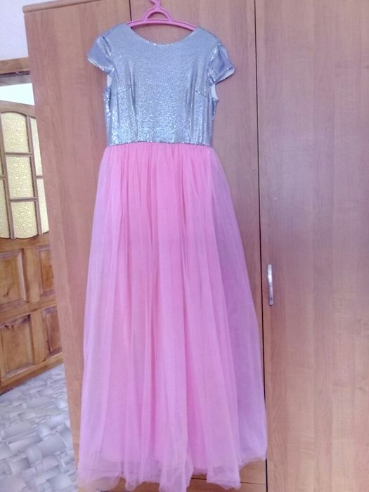 Продам вечернее платье