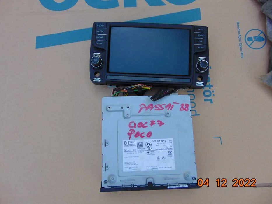 Navigatie VW Tiguan 2 Passat B8 Golf 7 Crafter display unitate modul n